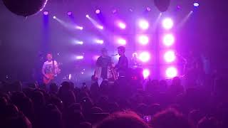 Alfred García 1016 Tour Gijon - Lo Que Puedo Dar Trombon y presentación banda