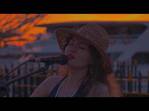 Eda Tat - Bir ateşe attın beni (Cover)