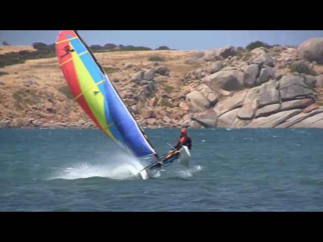 Hobie Wave Sailing in 30+ knots-hd.wmv