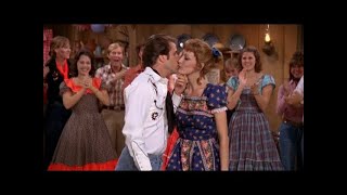 The Rankin Family - Mull River Shuffle (Happy Days Hoedown)