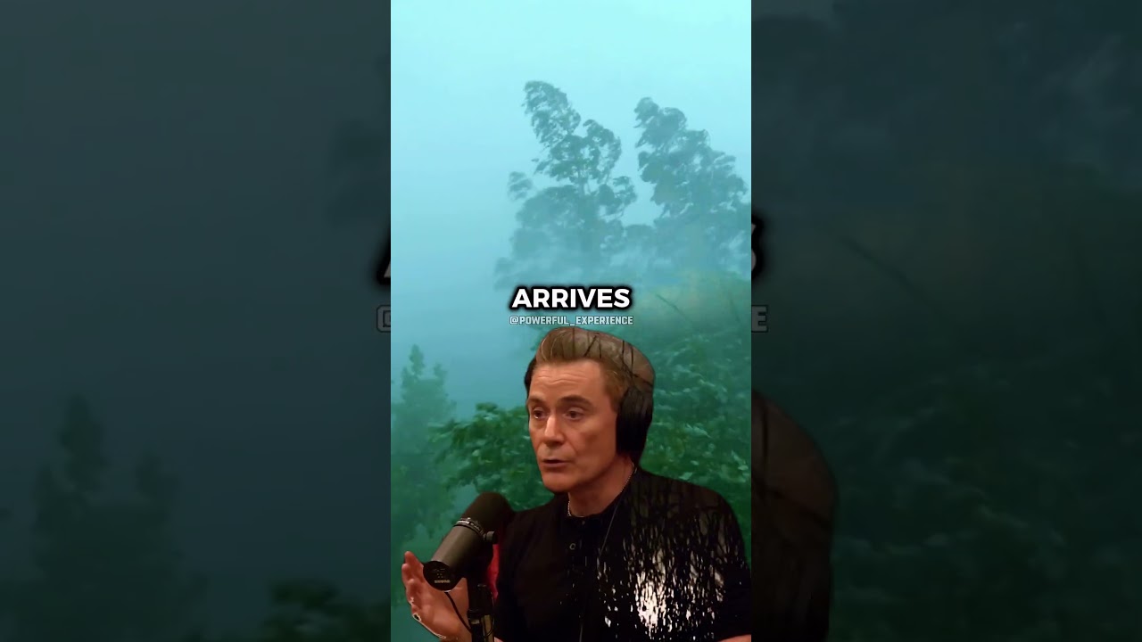 The Terrifying Legends of an Earth Without a Moon - Joe Rogan and AJ Gentile