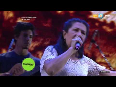 Las hermanas Vera en la Fiesta Nacional del Chamamé 2016