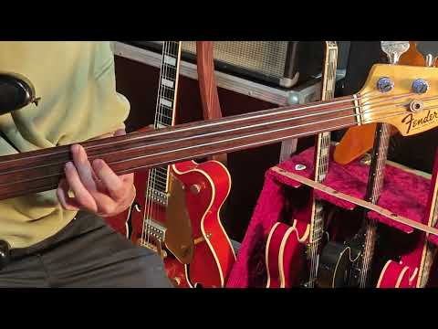 Fender Precision Bass Fretless with Rosewood Fingerboard 1978 Sunburst image 22