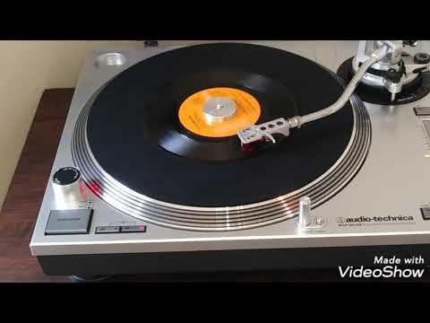 Share The Land by The Guess Who 45 rpm