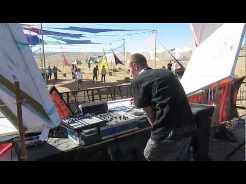 HELLQUIST -LIVE @ SATYA FESTIVAL-GROOVE SECRET CHAMBER -Israel 2013