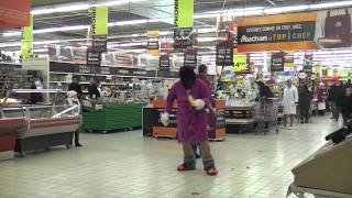 preview picture of video 'Harlem shake Auchan Viry Noureuil'