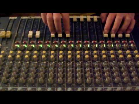 Casa Amarela [feat Paulera] vs Victor Rice - Martin Luther King [Dub 8]