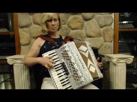 BRAN66CL - White Gold Brandoni 66CL Classic LMM 34 78 $3995