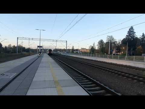 Odjazd "IC Halny z lokomotywą "EP07-1041" i Przelot "EU07-241" z węglarkami +Rp1 😀