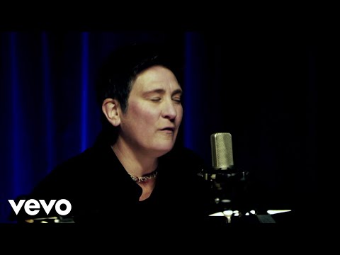 Tony Bennett, k.d. lang - Blue Velvet (from Duets II: The Great Performances)