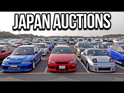 Cars FULL OF RUST at Japan's Biggest Car Auction!