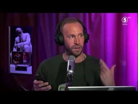 Jakob får ett snuskigt sms - VAKNA med NRJ