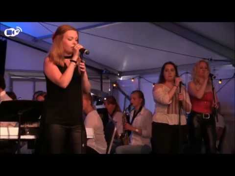 Anouk Wiggers + Concordia orkest - Skyfall (Helden van Eefde 2017)