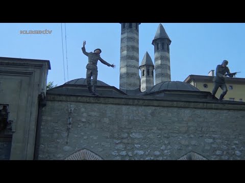 Walter Defends Sarajevo (3)