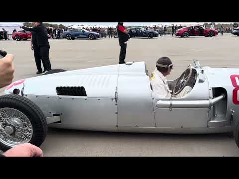 AUTO UNION TYP C | MOTOR START - WARM UP | V16 SOUND | HANS JOACHIM STUCK