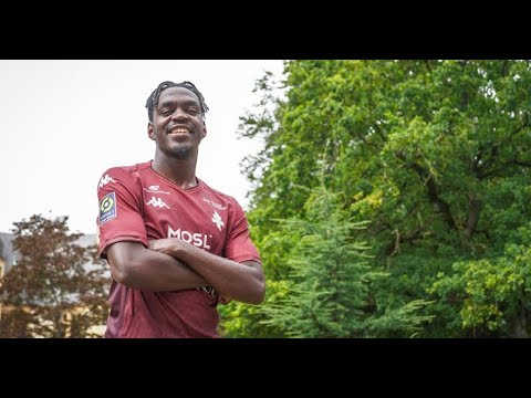 La conférence de présentation de Joel Asoro