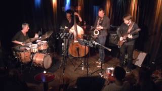 Jazz Parasites live at A-Trane playing Faltenreich by Uli Kempendorff