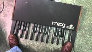Video thumbnail for Moog Taurus II controller MIDI mod part 1 (by Synthpro) by synthpro