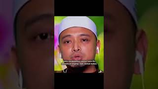 Download lagu Menutup Aurat itu Wajib - Ustaz Wadi Anuar #Shorts mp3