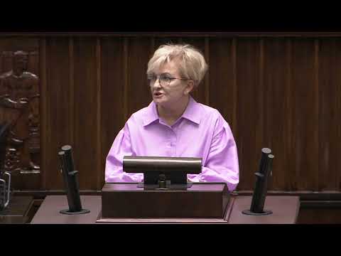 Iwona Michałek dziękuje służbom i pyta o dostęp mediów