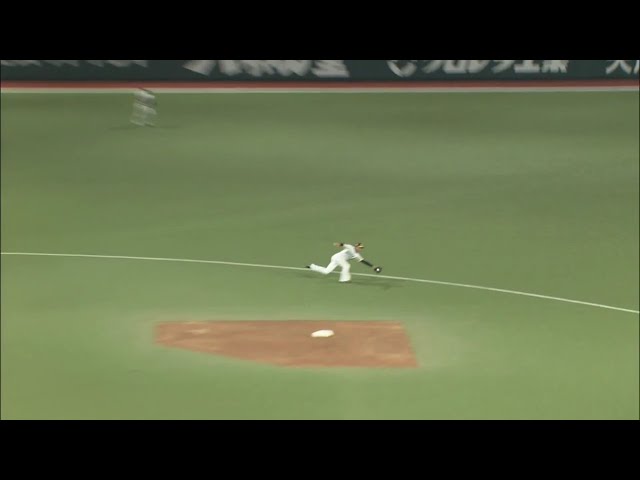 【ファーム】ホークス・川瀬 横っ跳びからの完璧な送球‼ 2019/8/30 H-T(ファーム)