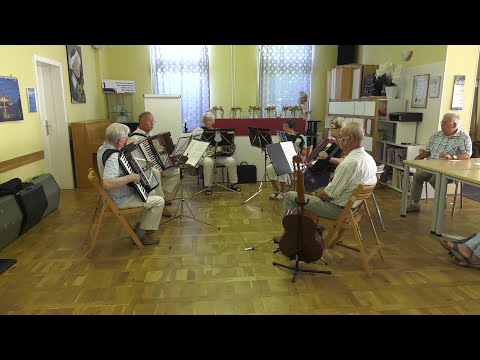 Schwerin: Akkordeongruppe und Mecklenburg-Quartett im Bertha-Klingberg-Haus