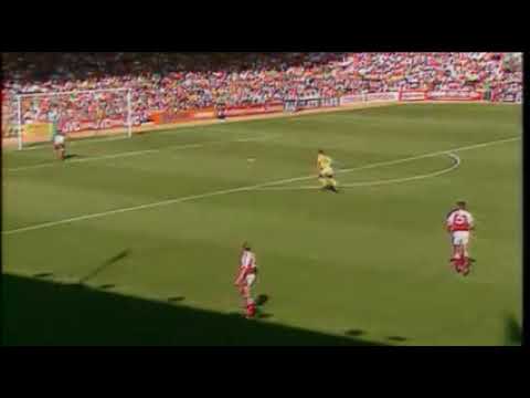 Lee Dixon's own goal (Arsenal v Coventry, 1991, Highbury)