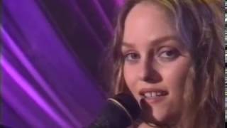 Vanessa Paradis en Concert (1996) - 11 - Lonely Rainbow (Kravitz|Kravitz-Hirsh)