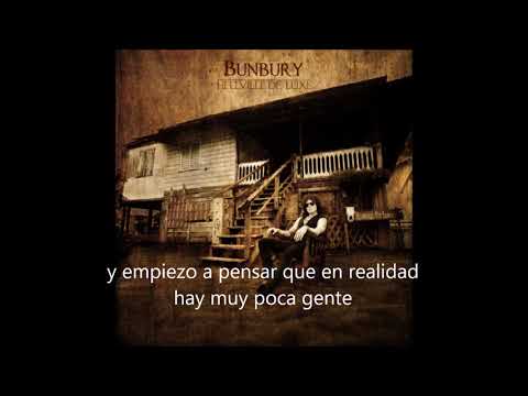 download lagu mp3 mp4 Hay Muy Poca Gente Letra, download lagu Hay Muy Poca Gente Letra gratis, unduh video klip Hay Muy Poca Gente Letra