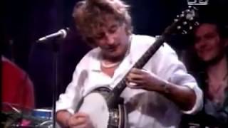 Rod Stewart &amp; Ron Wood (Captioned)  Mandolin Wind