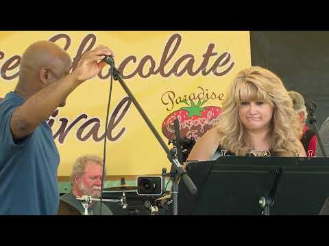 Back Yard Boyz Featuring Tony Lindsay and Garth Webber