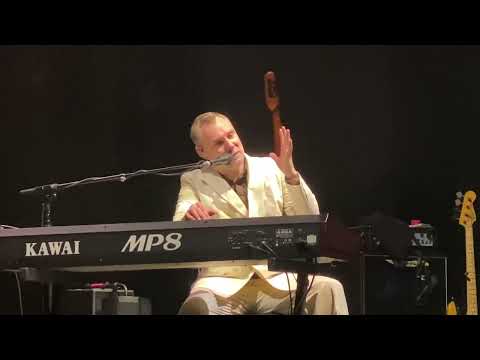 Thumbnail for David Gray & the story of White Ladder, David Bowie & the 2000 Glastonbury Music Festival. by David gray