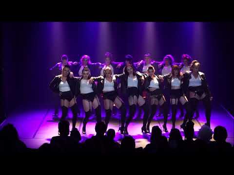 Sultry Sirens students perform Wicked Games - The Bombshell Burlesque Academy