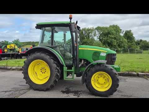John Deere 5100M 2012 - Image 2