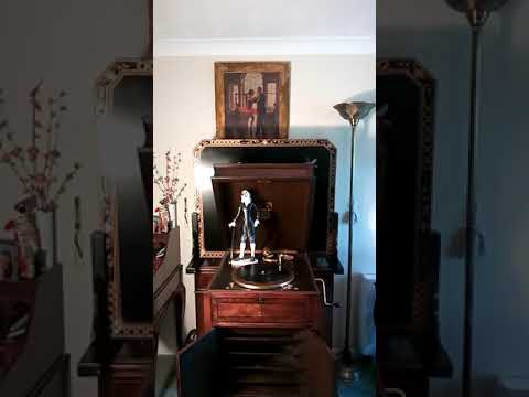 VID 20210907 121512  A DOLLAR PRINCESS,sung by "Miss Violet Lorraine"!