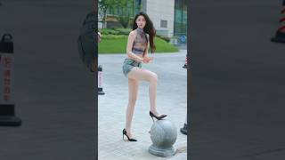 beautiful girl street fashion outfits style #tiktok #chinesefashion #mejoresstreetfashion #shorts