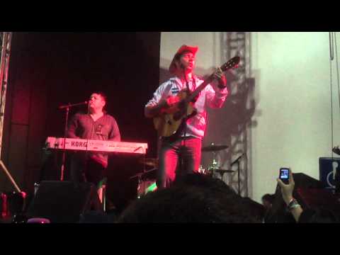 Pedazo de Mujer (En Vivo).MP4