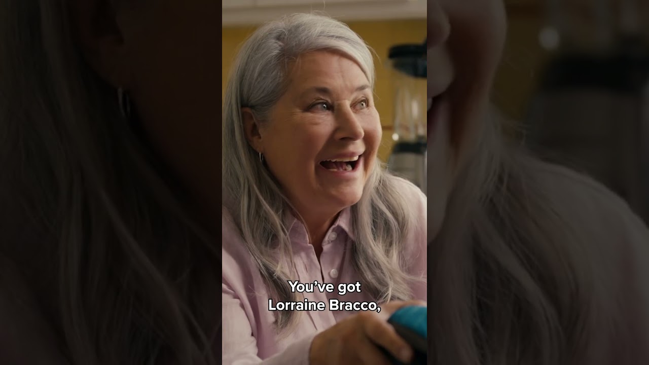 Miniature de la vidéo Lorraine Bracco stars in The Mother, The Menacer, And Me du film The Mother, the Menacer, and Me