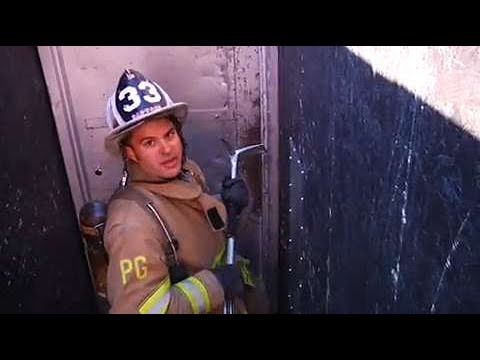 Tips for Single-Firefighter Forcible Entry