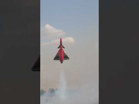 Power house! #flyforfun #dubai #turbine #jet