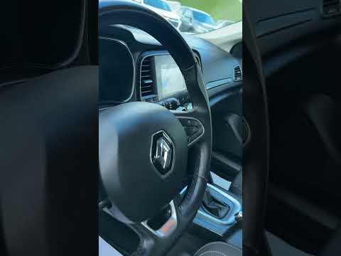 фото renault megane iv рестайлинг 0