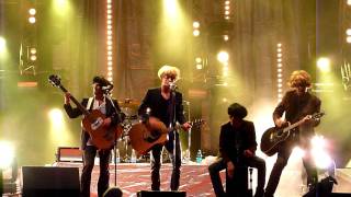 Neljä Ruusua - Popmuseo (Live, Ilosaarirock 2011)