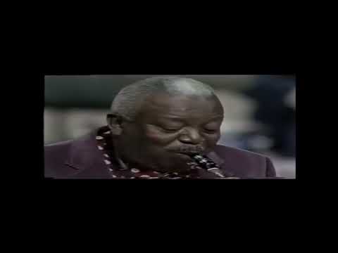 Adriana (Moacir Santos) - Moacir Santos e Banda Savana