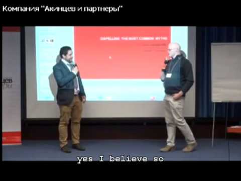 Luca and Richard speak in 9 languages on stage