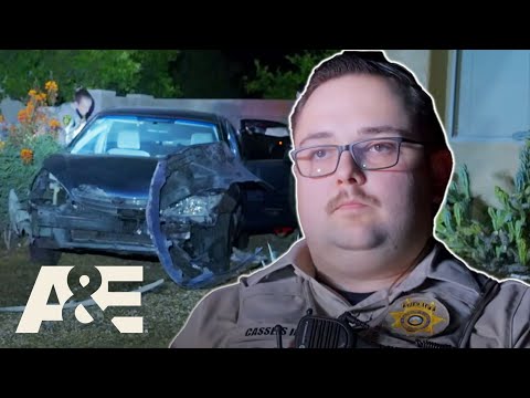 Car Crashes Into Home, Police Search for Teens in the Area | Desert Law | A&E