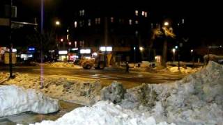 preview picture of video 'Connecticut Avenue 'Digout', Washington DC Blizzard of 2010 (February 14)'