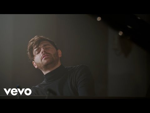 Florian Christl, The Modern String Quintet - Melodie (Live)