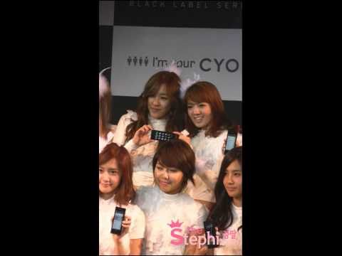 [Fancam] 091015 Tiffany SNSD - photo time