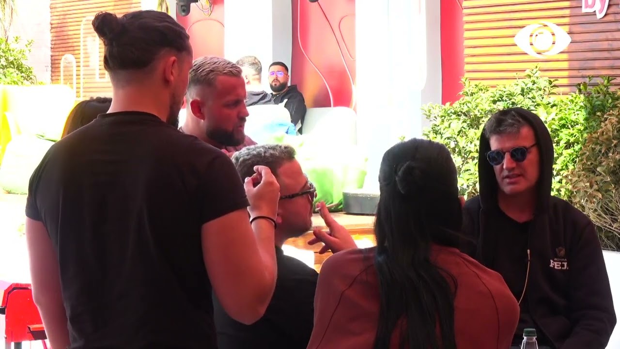 Kiara- Bledit: A je i qartë se kë ke përballë?