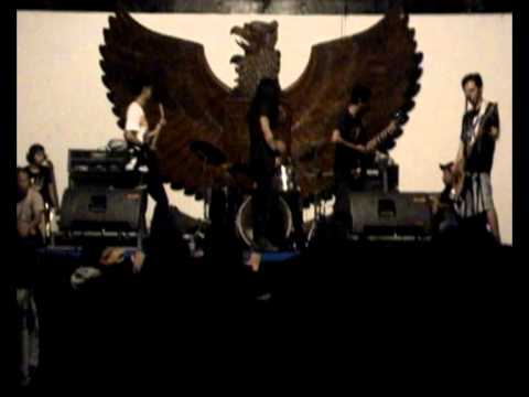 PROPAGANDA - Live @ JNM 12 May 2013
